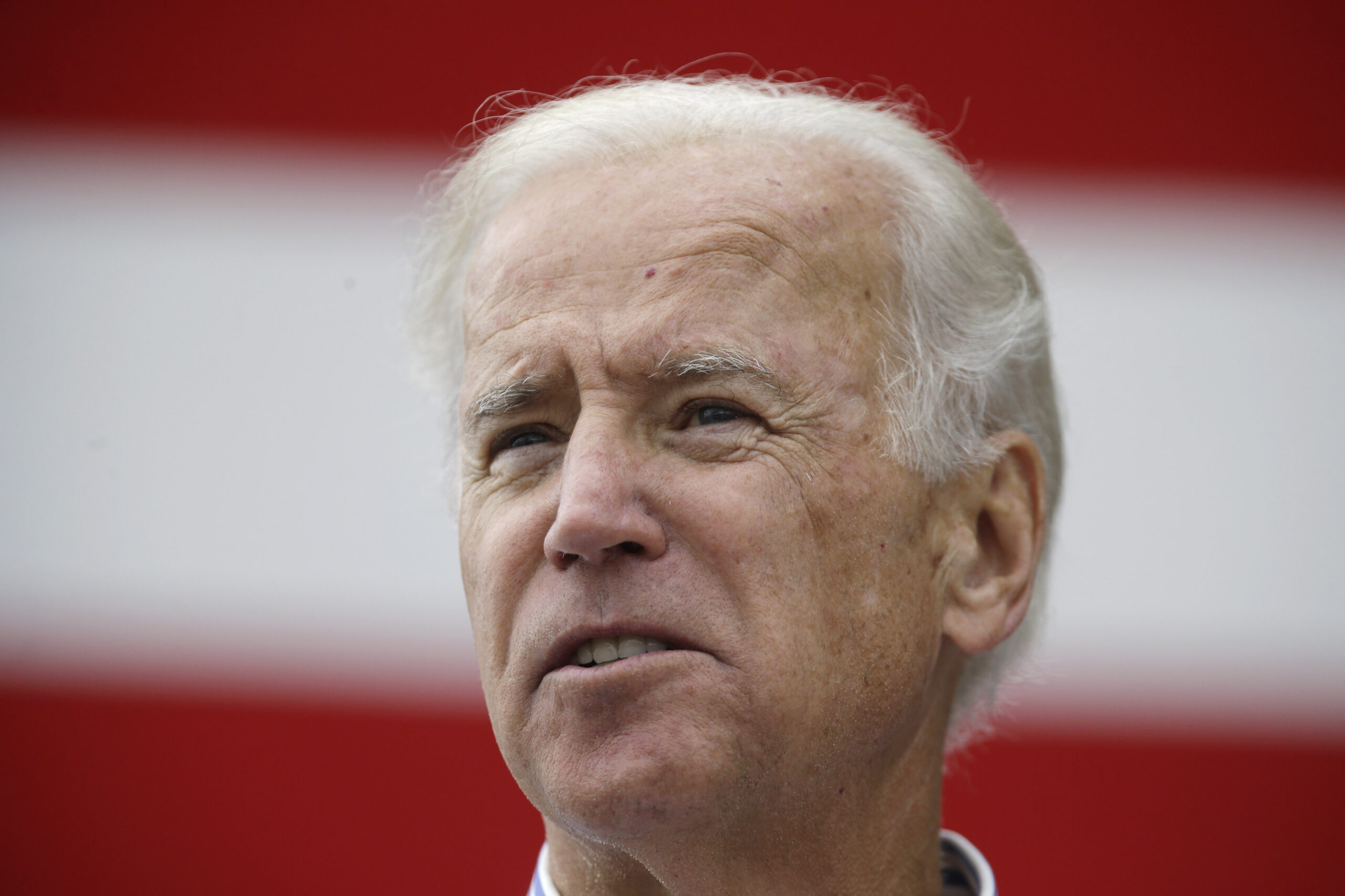 Joe Biden meets with Navy Yard victims
