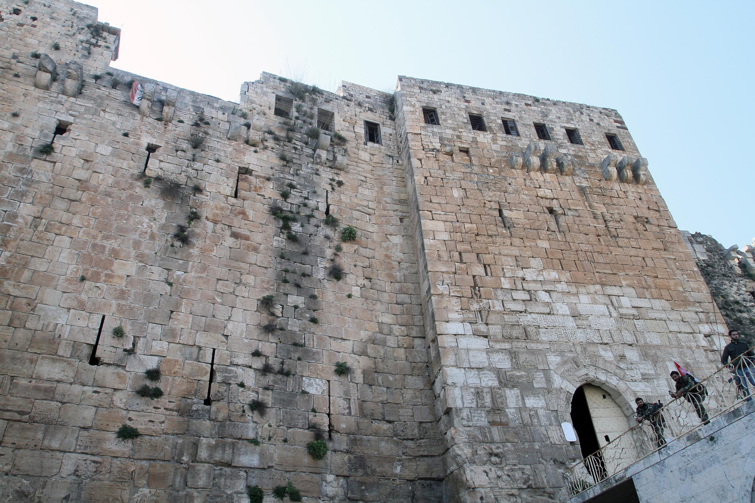 Syrian army says 93 rebels killed fleeing castle