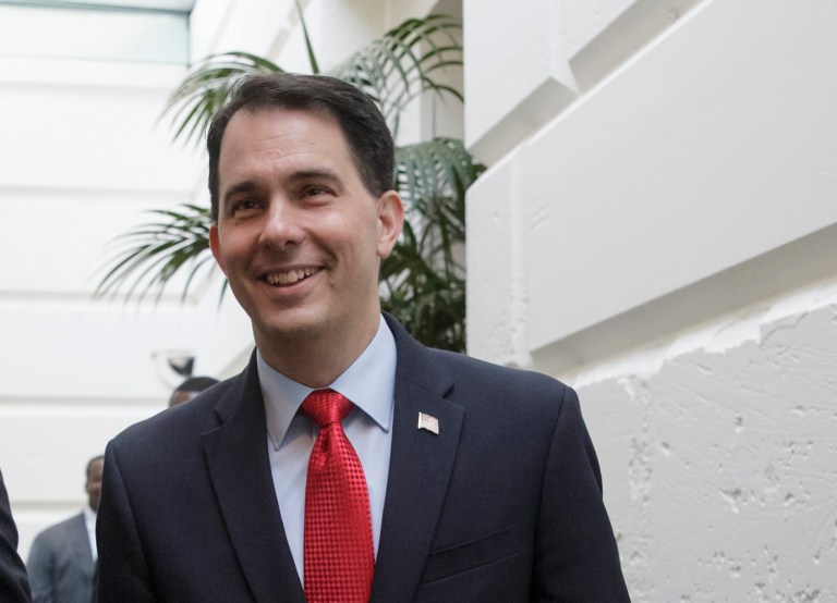 Scott Walker still fundraising to retire his presidential campaign debt