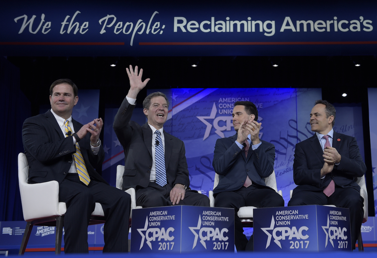 Republican governors call for welfare reform at state level