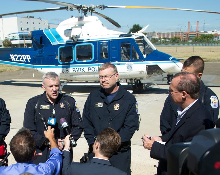 Pilot: Scene of Navy Yard shooting like ‘hot zone’