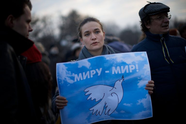 Russia warns heavier sanctions could backfire