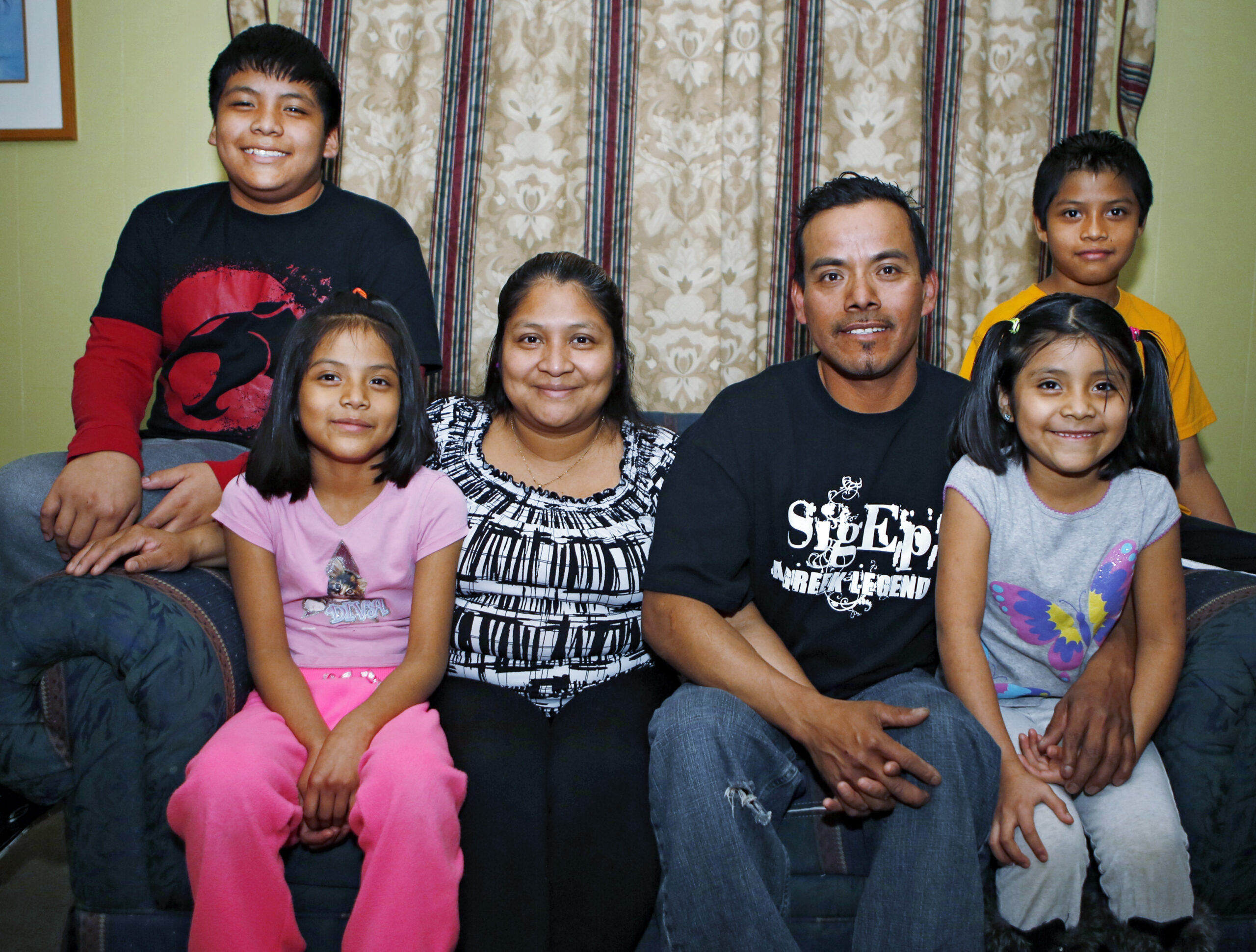 Obama deportation move shows immigration battle has narrowed