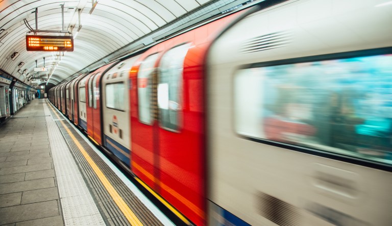 British Muslim woman who defended Jewish family from anti-Semite deserves royal recognition