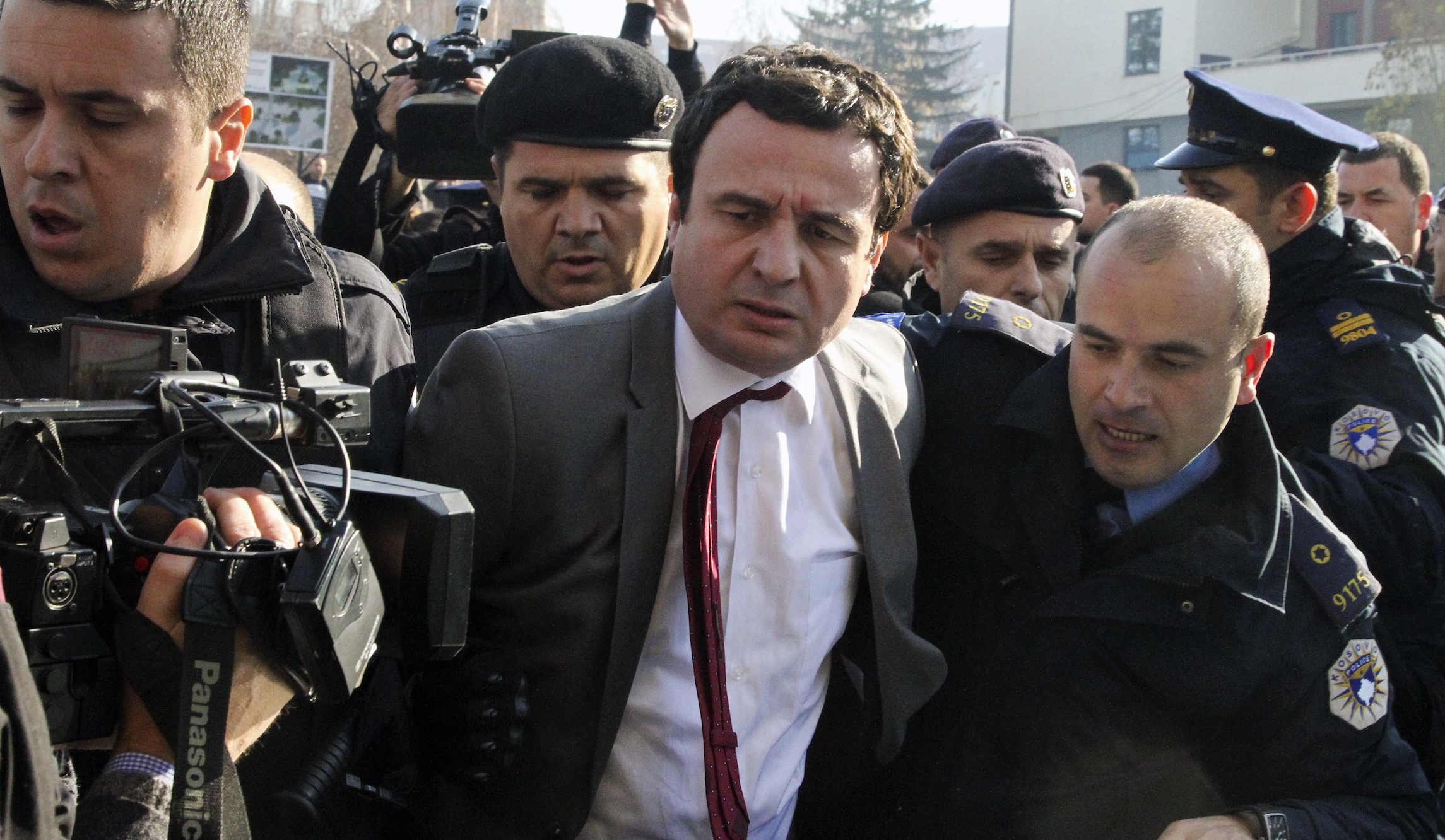 Kosovo government voted out after bungling coronavirus response