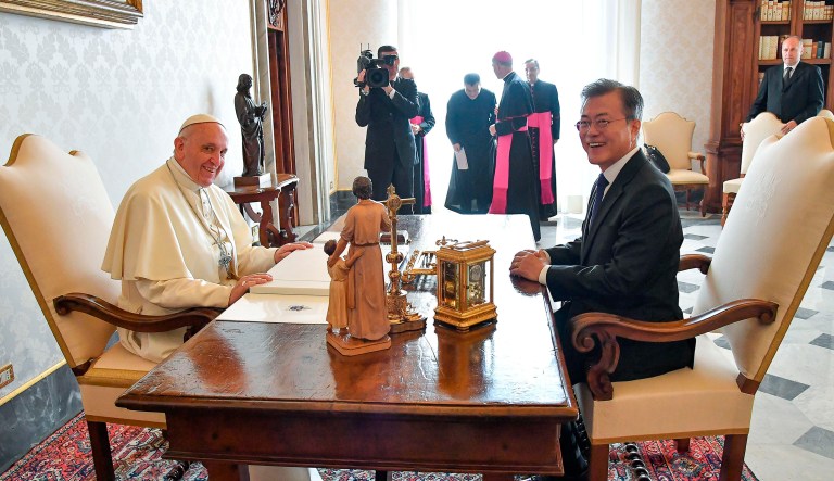 South Korea's Moon: Pope Francis might visit North Korea