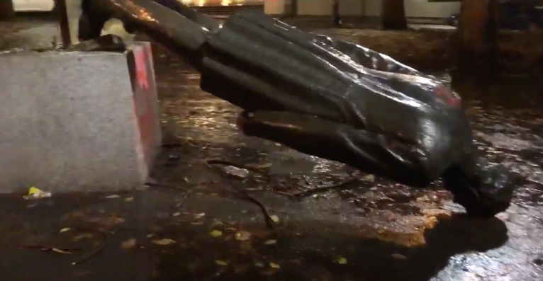 VIDEO: Portland rioters topple Lincoln and Roosevelt statues during ‘Indigenous Day of Rage’