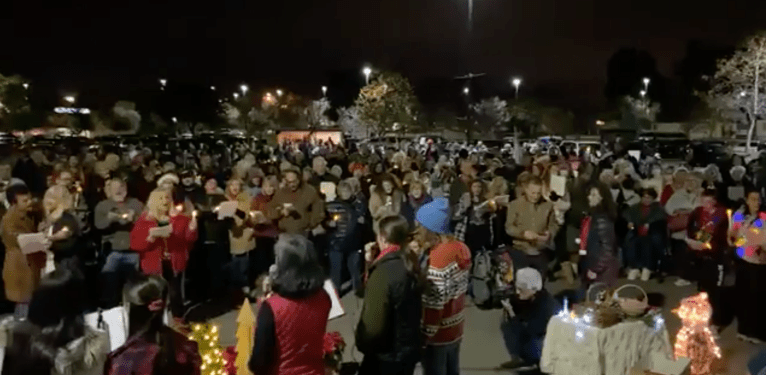 Kirk Cameron’s Christmas carol lockdown protest in California draws hundreds of carolers