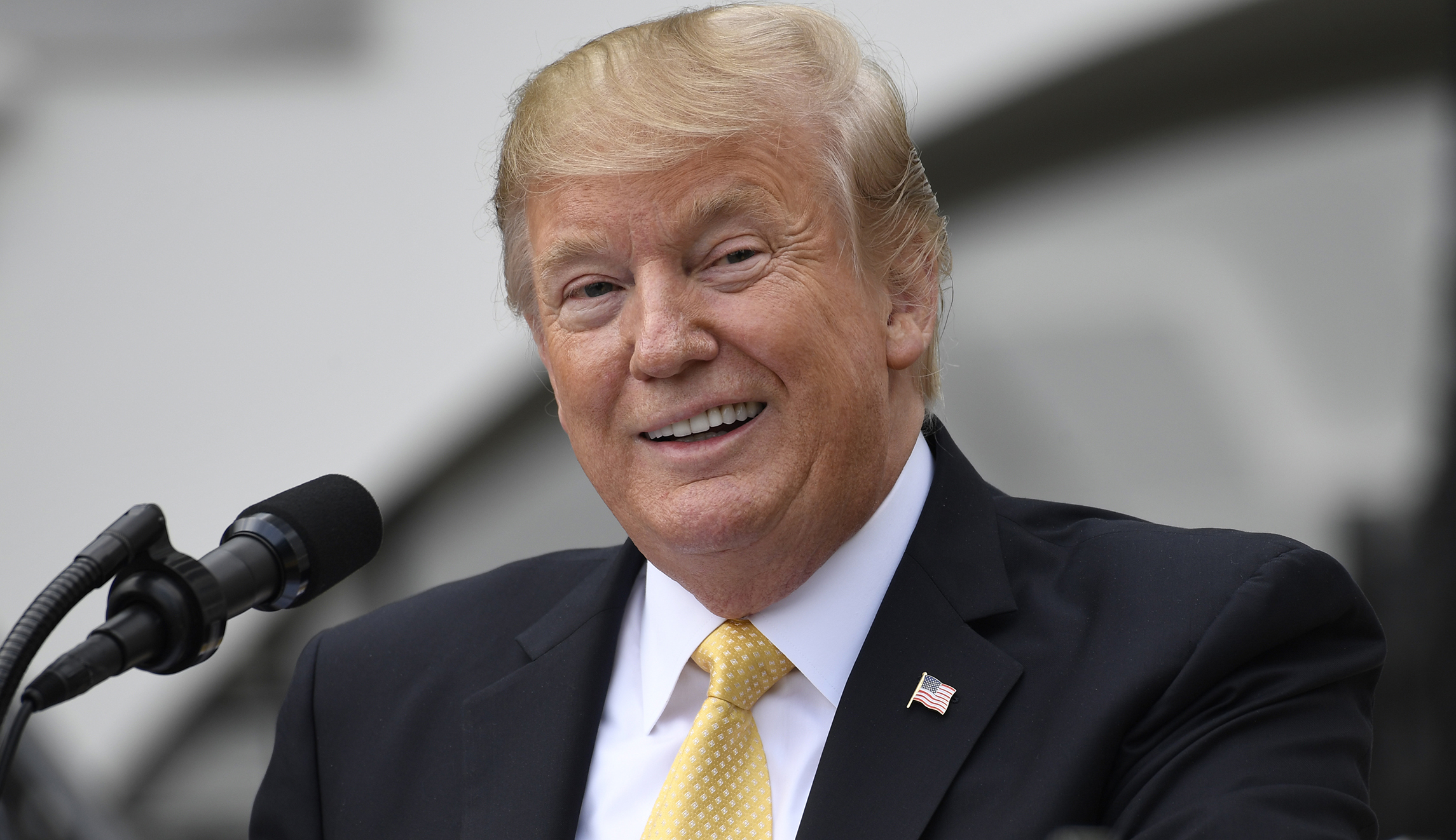 Trump approval rating hits new high in CNN poll
