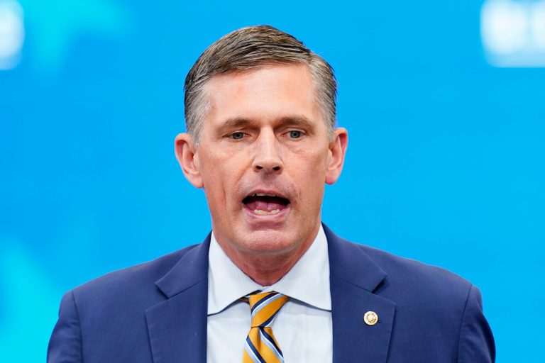 Democratic senator’s wife helps lead group behind Jewish artist Matisyahu’s show cancelation