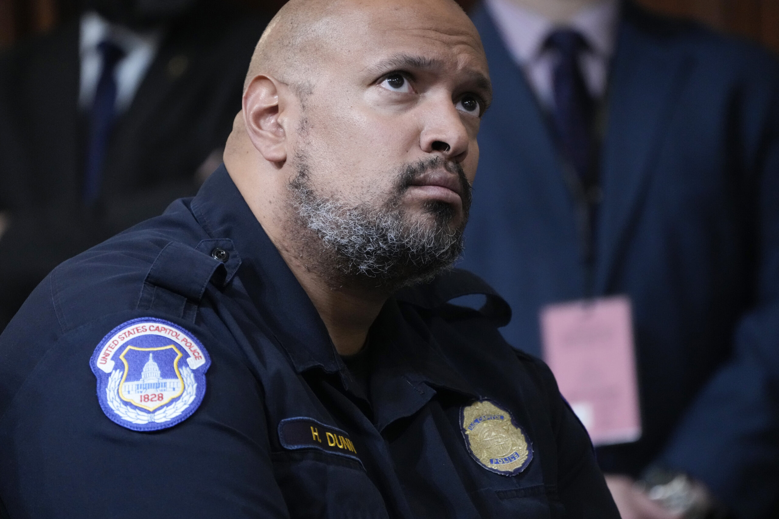 Ex-Capitol Police officer endorsed by two Jan. 6 committee members