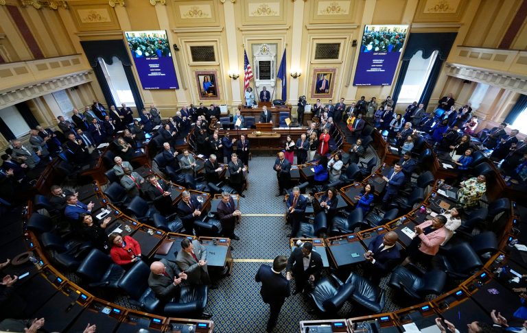 Virginia legislature passes bill to make to-go cocktails permanent
