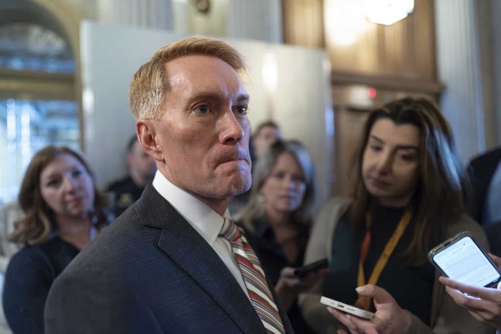 James Lankford, the Democrats’ useful border idiot
