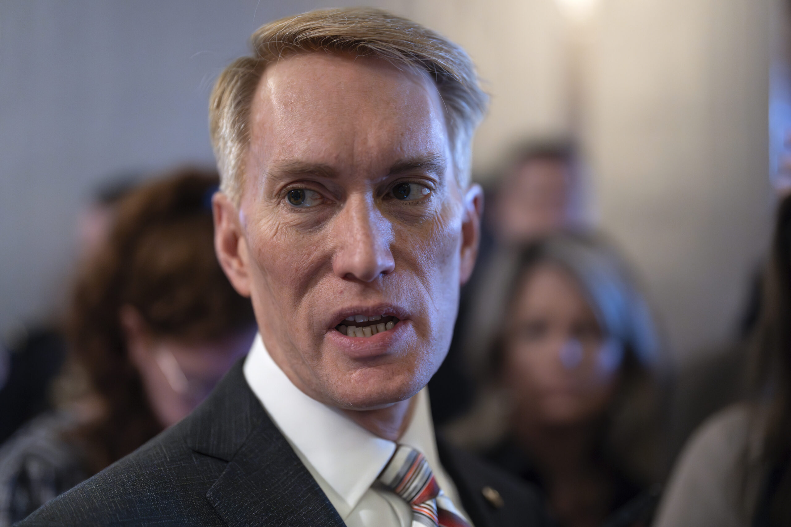 Lankford defends border bill over GOP backlash: ‘Read it for yourself’