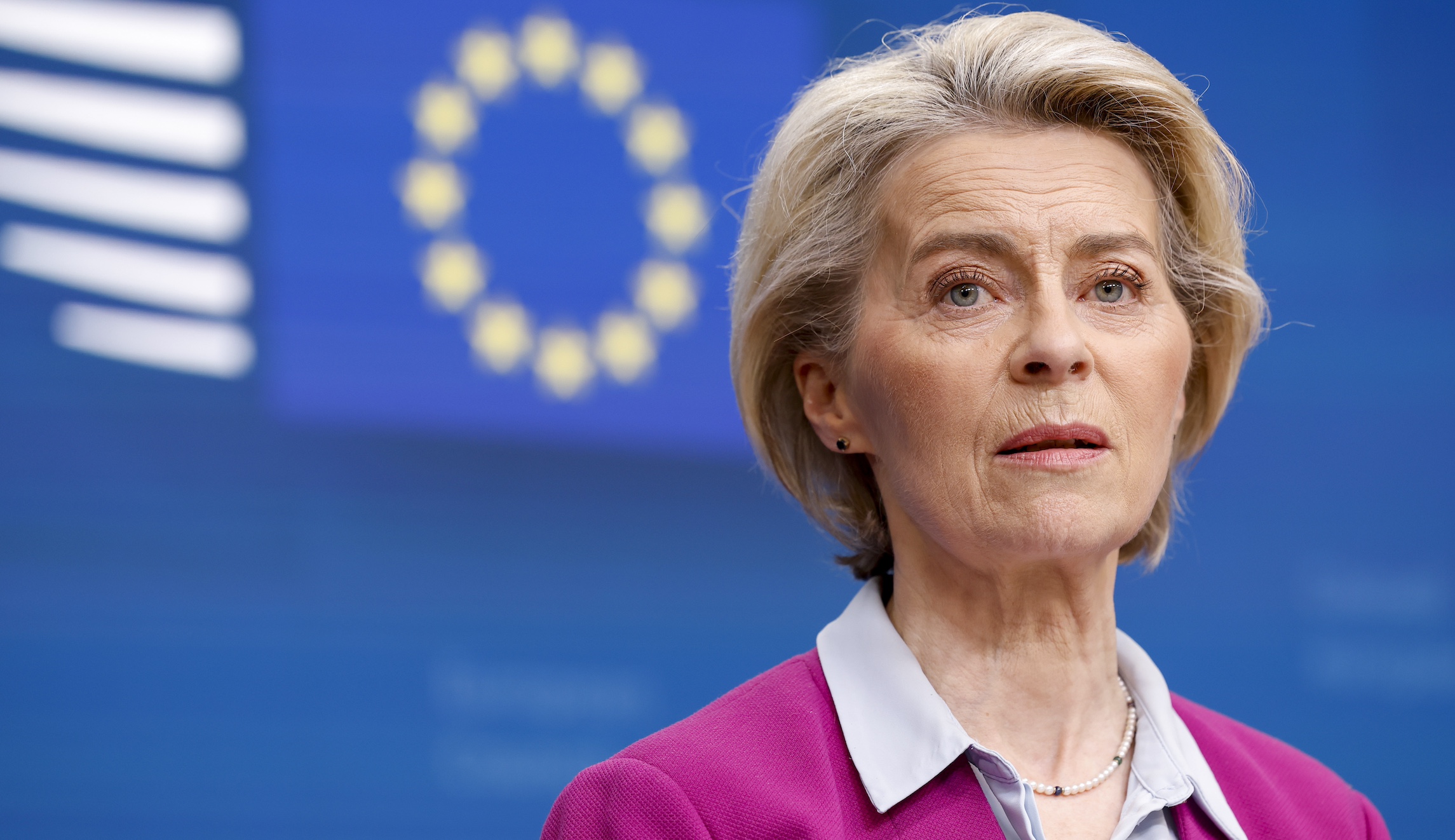 The euro isn’t becoming the new global reserve currency