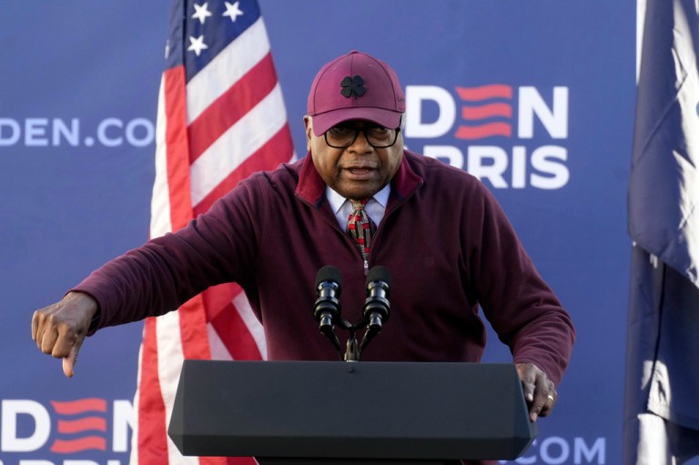 Clyburn blames Hillary Clinton’s 2016 loss on misinformation