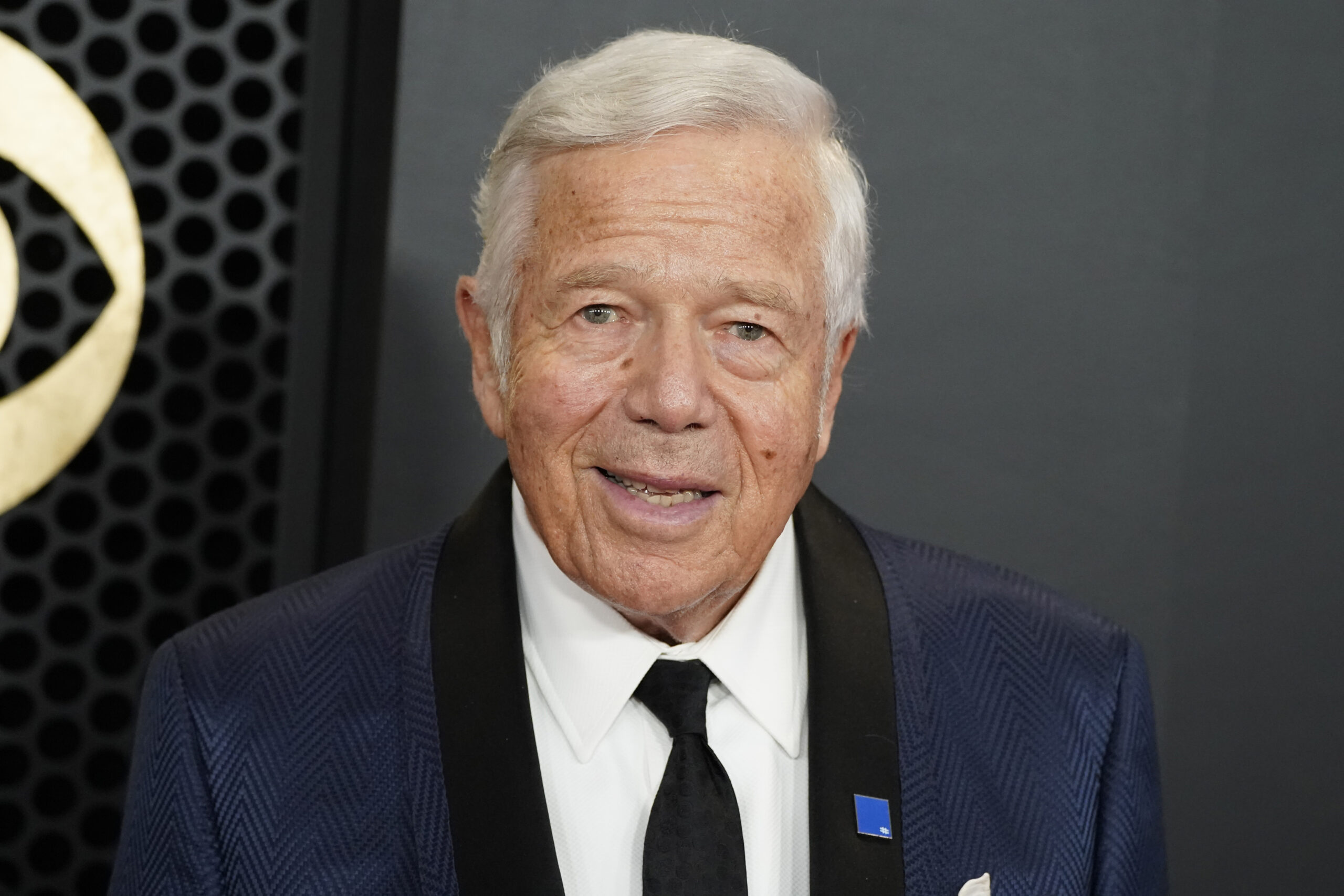 Robert Kraft-founded organization runs Super Bowl ad targeting antisemitism