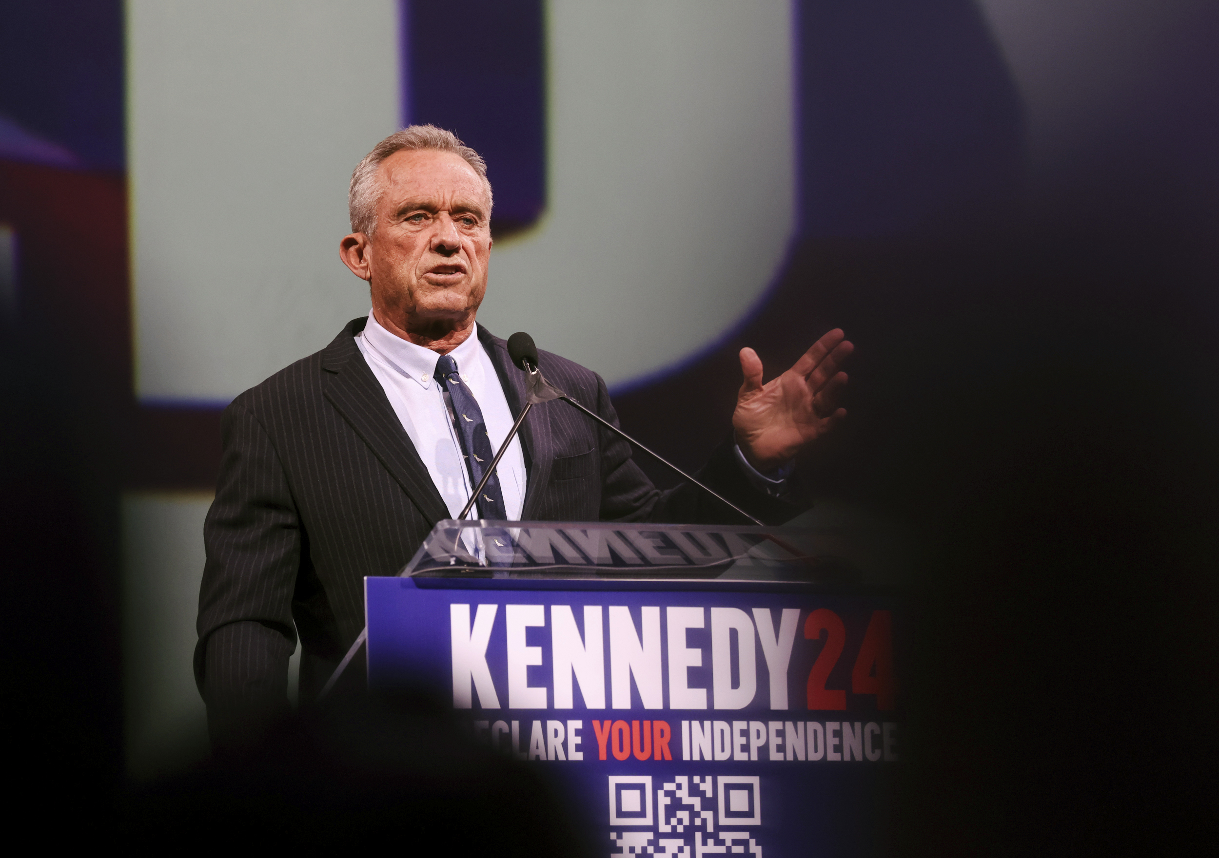 RFK Jr. in talks to run on the Libertarian Party ticket to ease ballot challenges