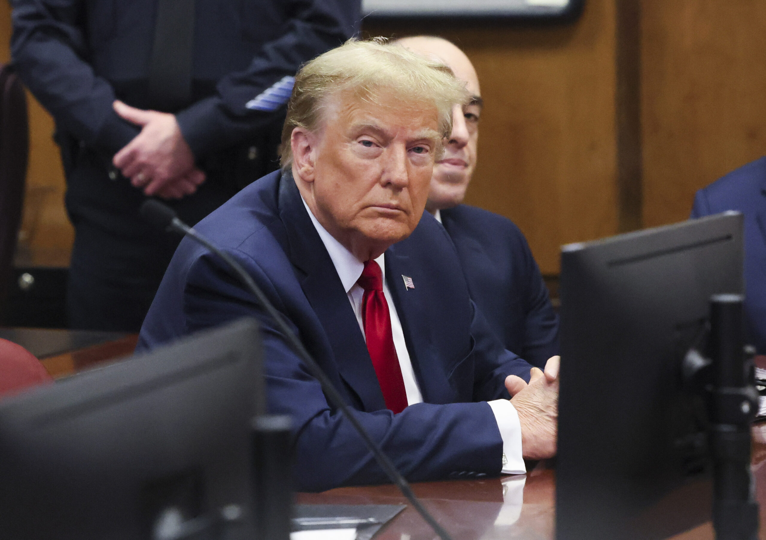 Judge scrutinizes Trump’s requests to dismiss classified documents case
