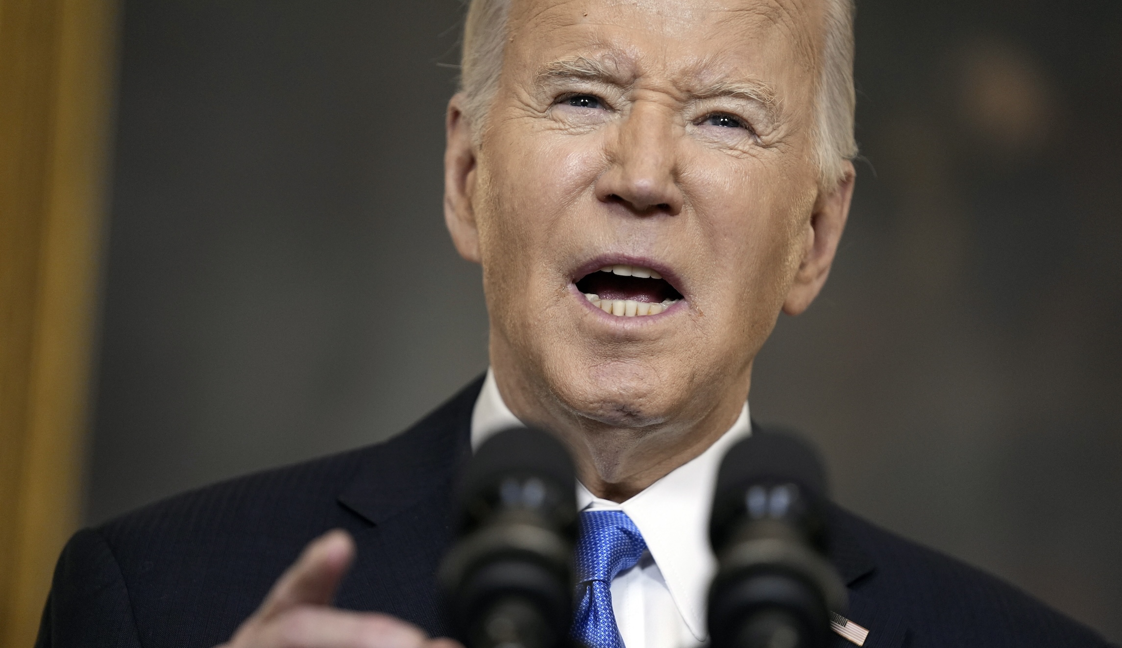 WATCH LIVE: Biden delivers remarks during first visit to East Palestine, Ohio