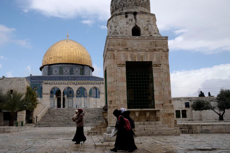 Israeli economy contracts since outbreak of war