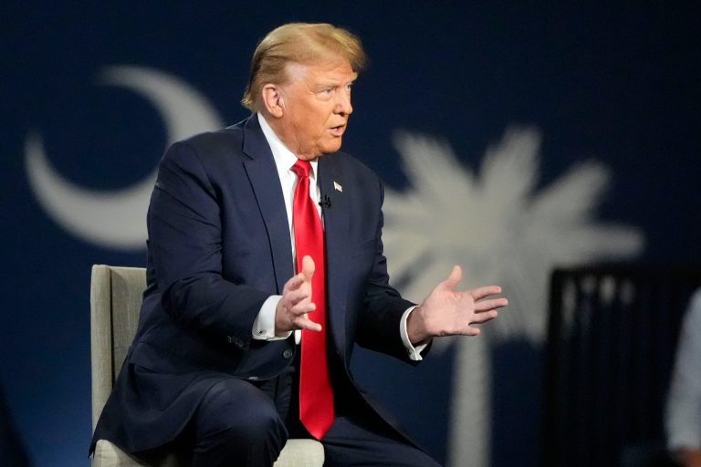 Trump compares his legal woes to Putin critic who died in prison: ‘A form of Navalny’