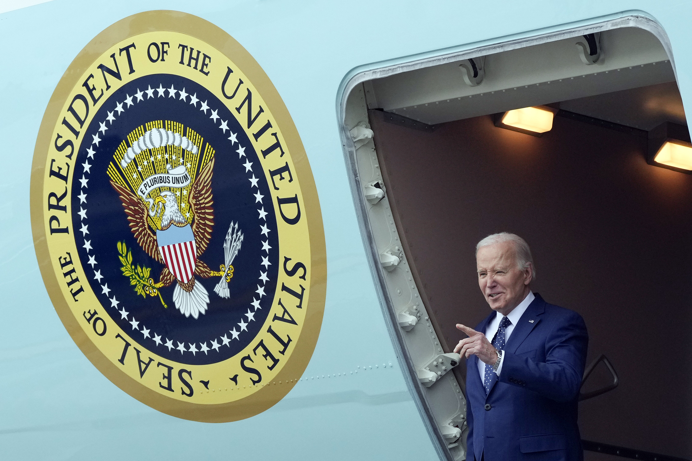 How a billionaire Democrat fueled the Biden anti-LNG pressure campaign while placing lucrative bets in China