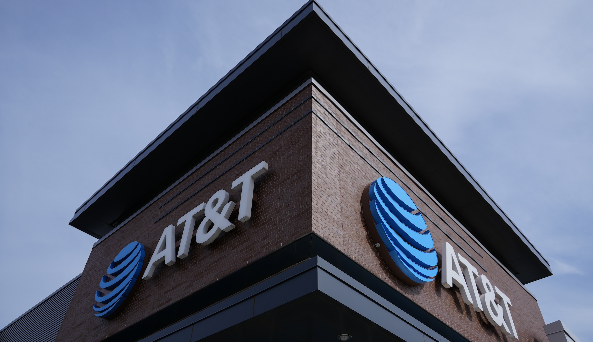 AT&T says outage caused by a technical error, no signs of cyberattack