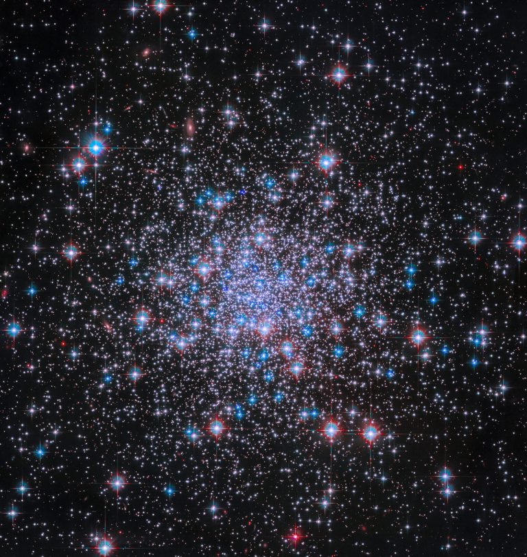 NASA releases image of globular cluster from Hubble Telescope