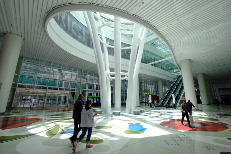 Congress can curtail expensive California transit projects