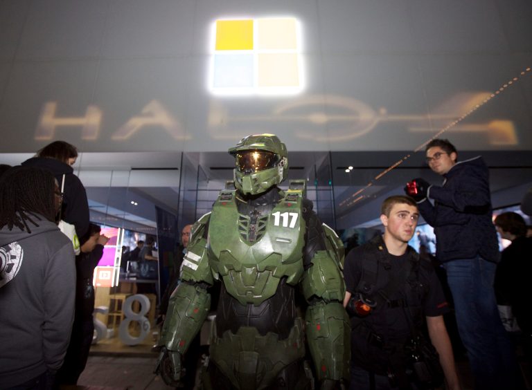 Halo composer announces run for Congress as a Republican