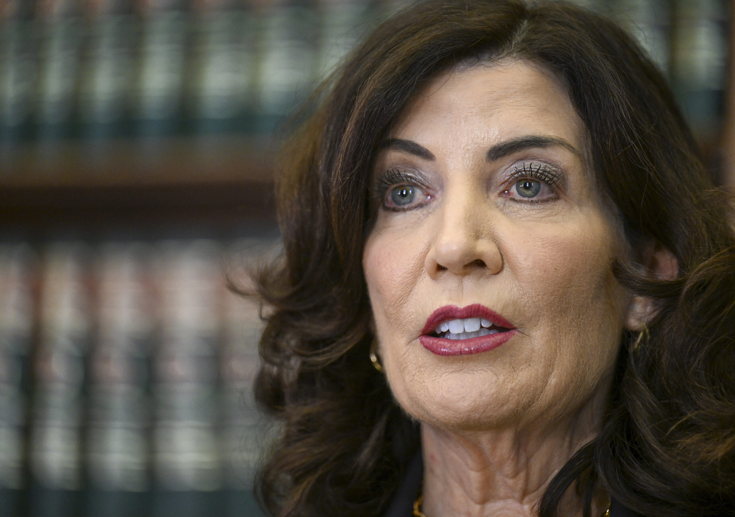 Kathy Hochul rebukes state district attorney who berated police officer during traffic stop