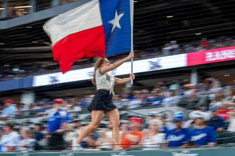 Why so many people are moving to Texas