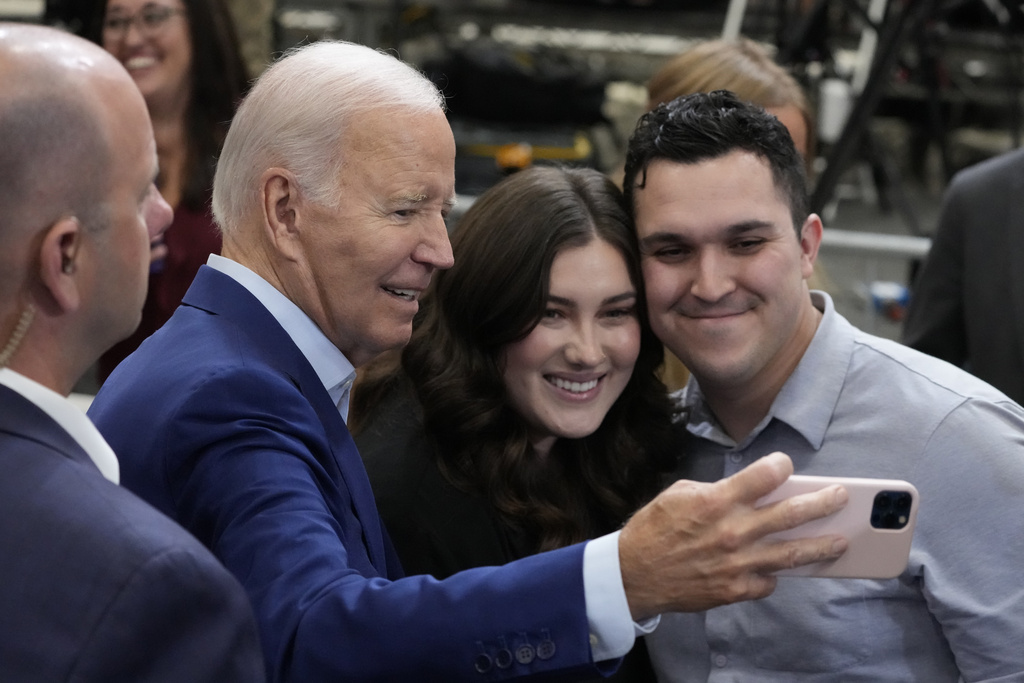 State of the Union 2024: White House briefs dozens of social media influencers to spread Biden’s message