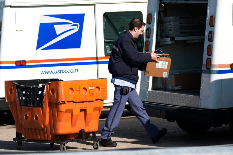 A ‘D’ for the USPS Delivering for America plan