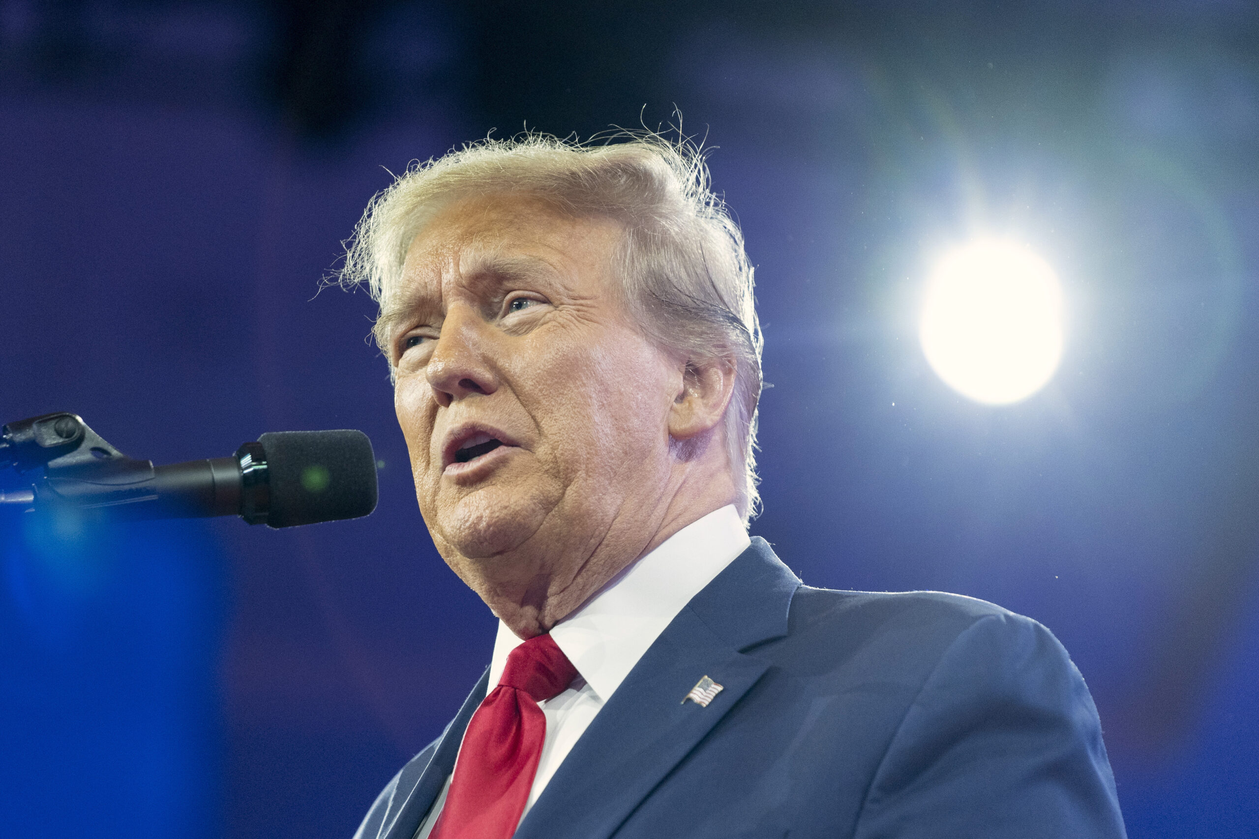 Trump’s history with FISA takes spotlight amid fight over FBI spy powers