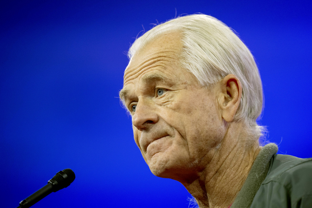 Peter Navarro taps Supreme Court in bid to avert prison sentence