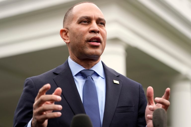 Jeffries touts ‘inclusive economy’ as Biden’s 2024 winning strategy amid concern of losing black voters
