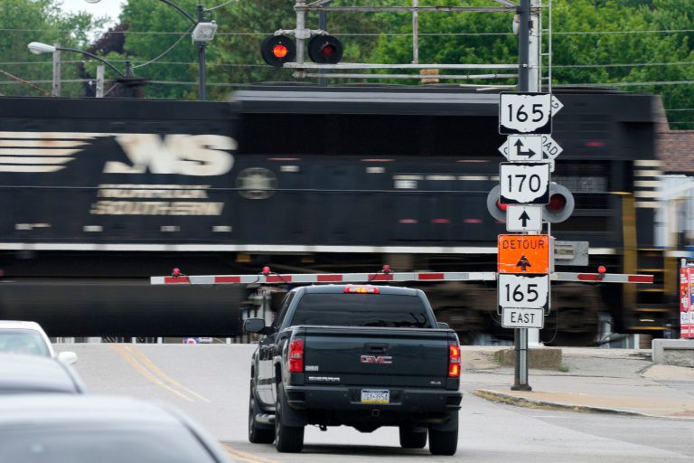 Norfolk Southern train derails in Pennsylvania