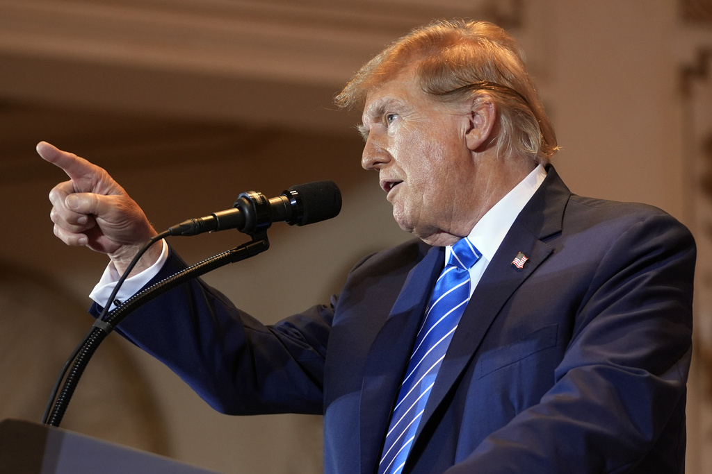 Trump defends TikTok from House bill, reversing position on app