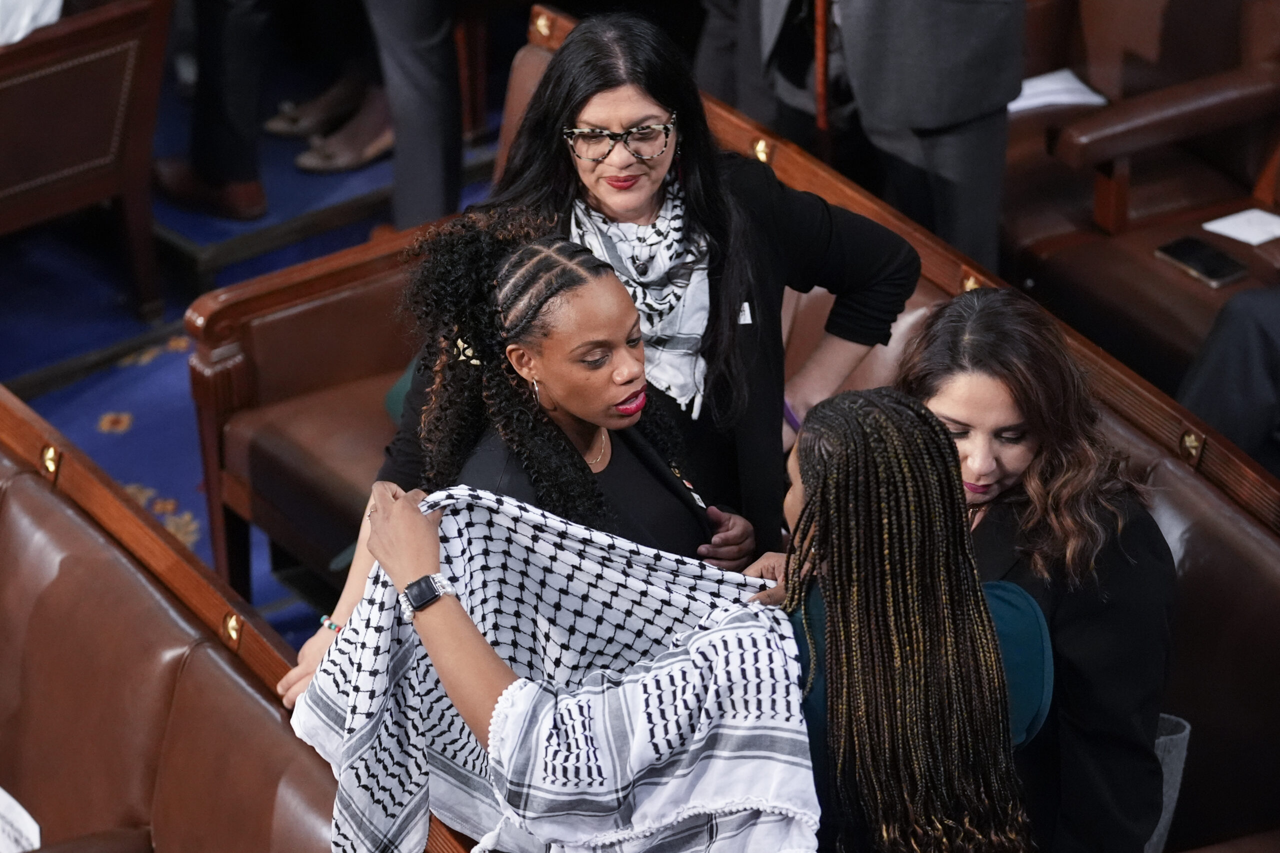State of the Union 2024: ‘Squad’ members don Palestinian keffiyehs for speech
