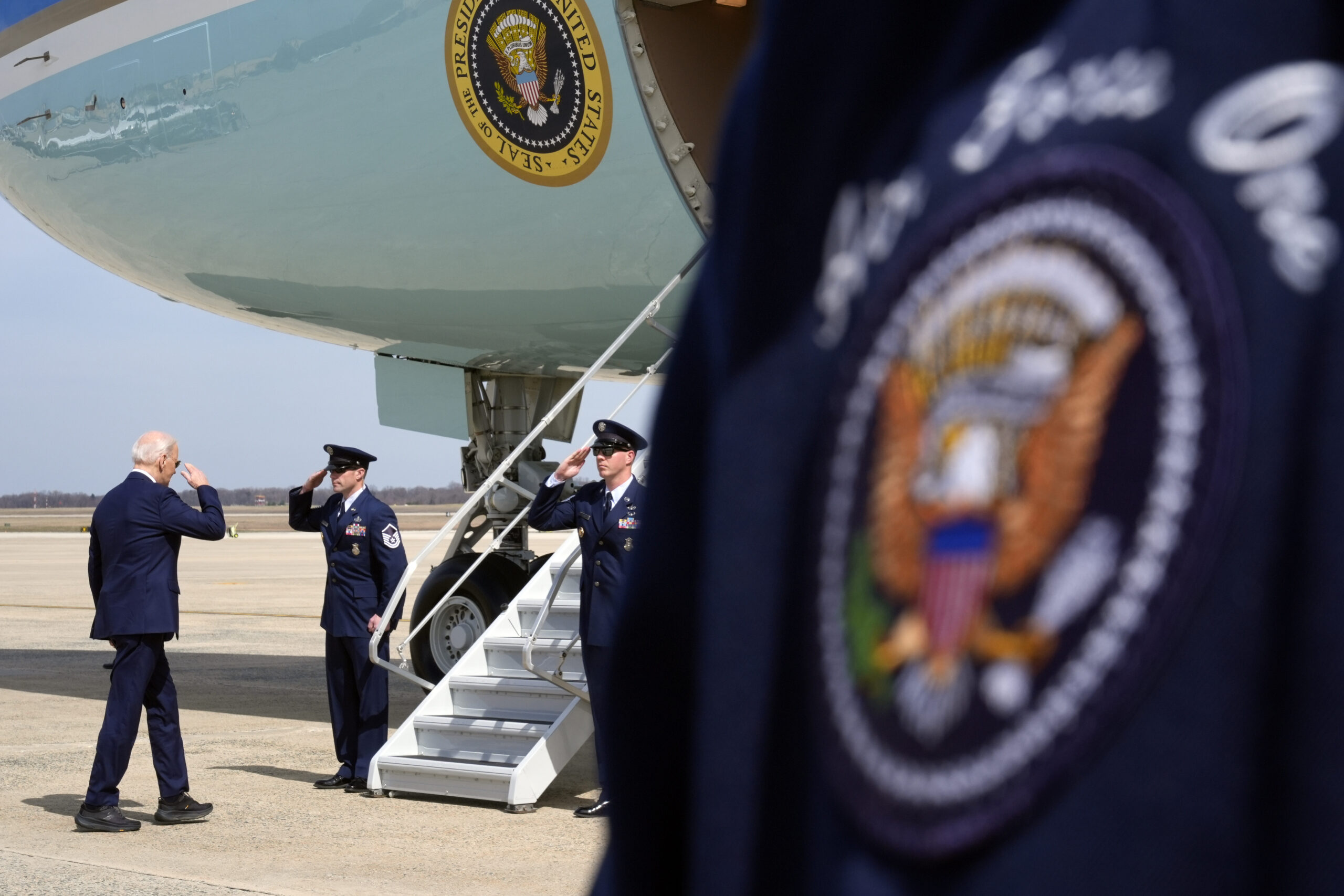 President Biden’s new ‘lifestyle shoes’ raise questions amid frequent falls