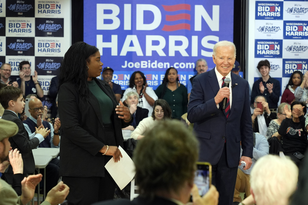 Biden touts jobs project in Wisconsin as GOP tries to woo state back with Milwaukee convention