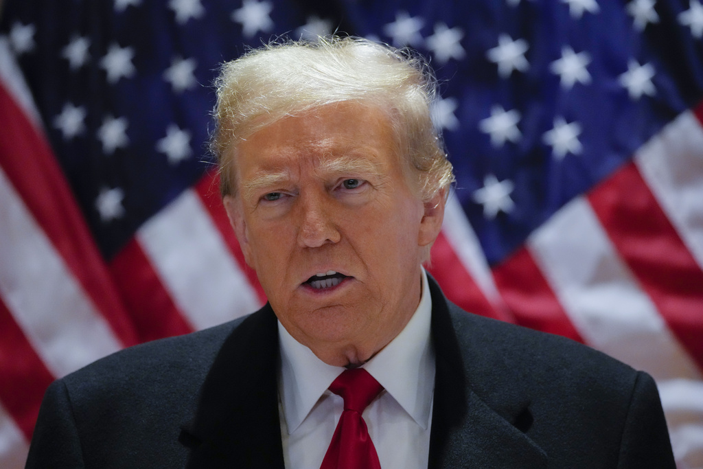 Trump attorneys revive push for New York judge to recuse himself in hush money case