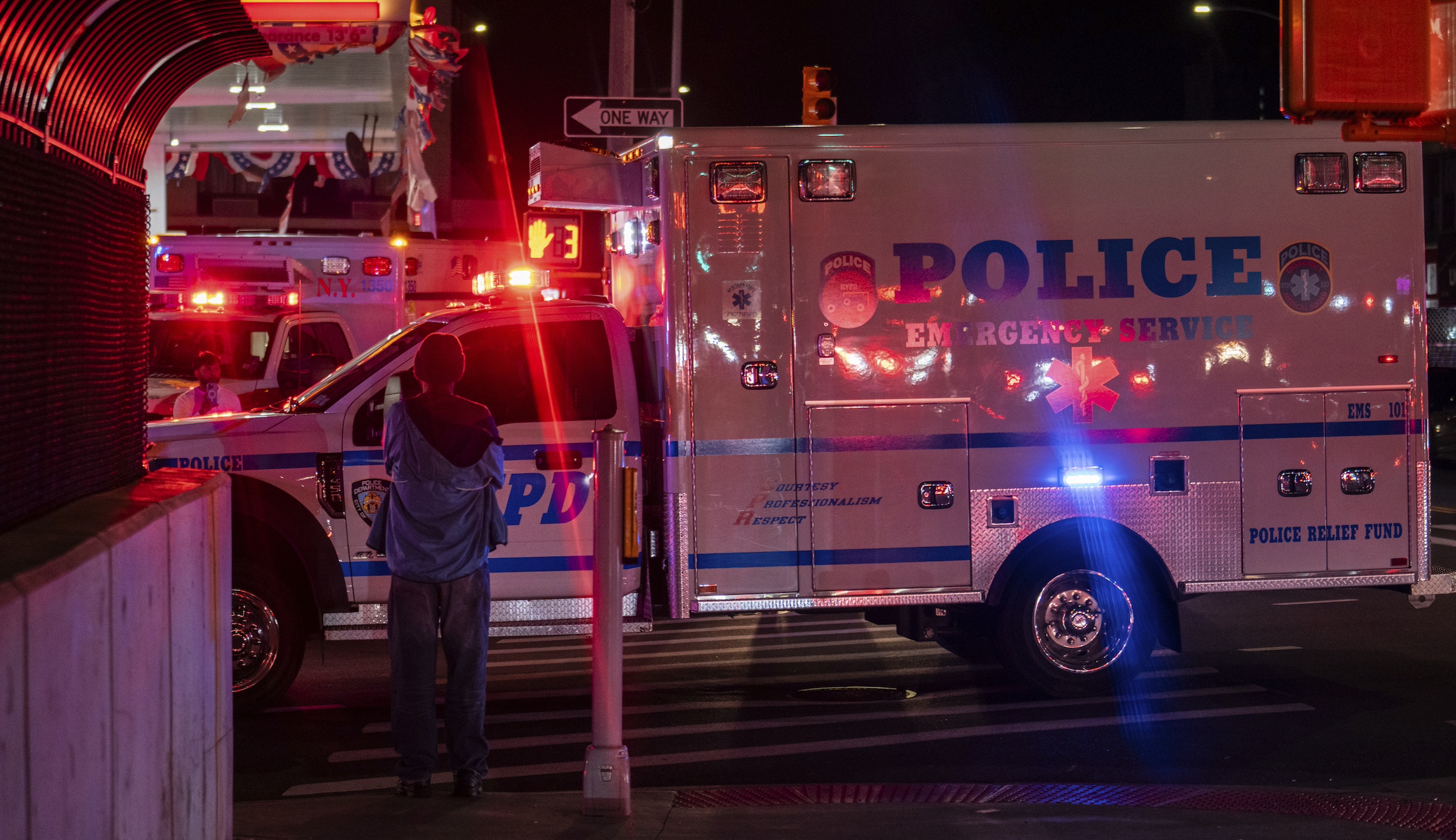 911 outages reported in several states throughout US