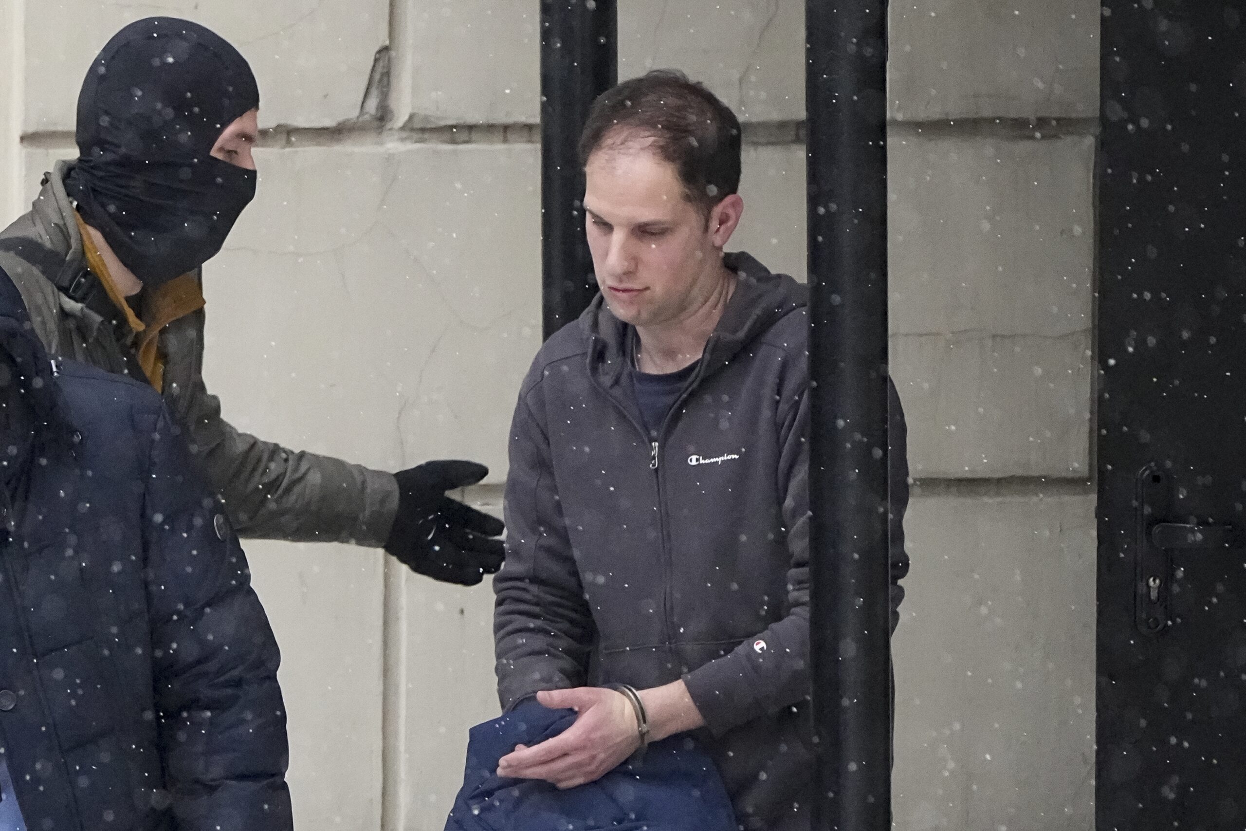 Party leaders call for Evan Gershkovich release on one-year anniversary of detention
