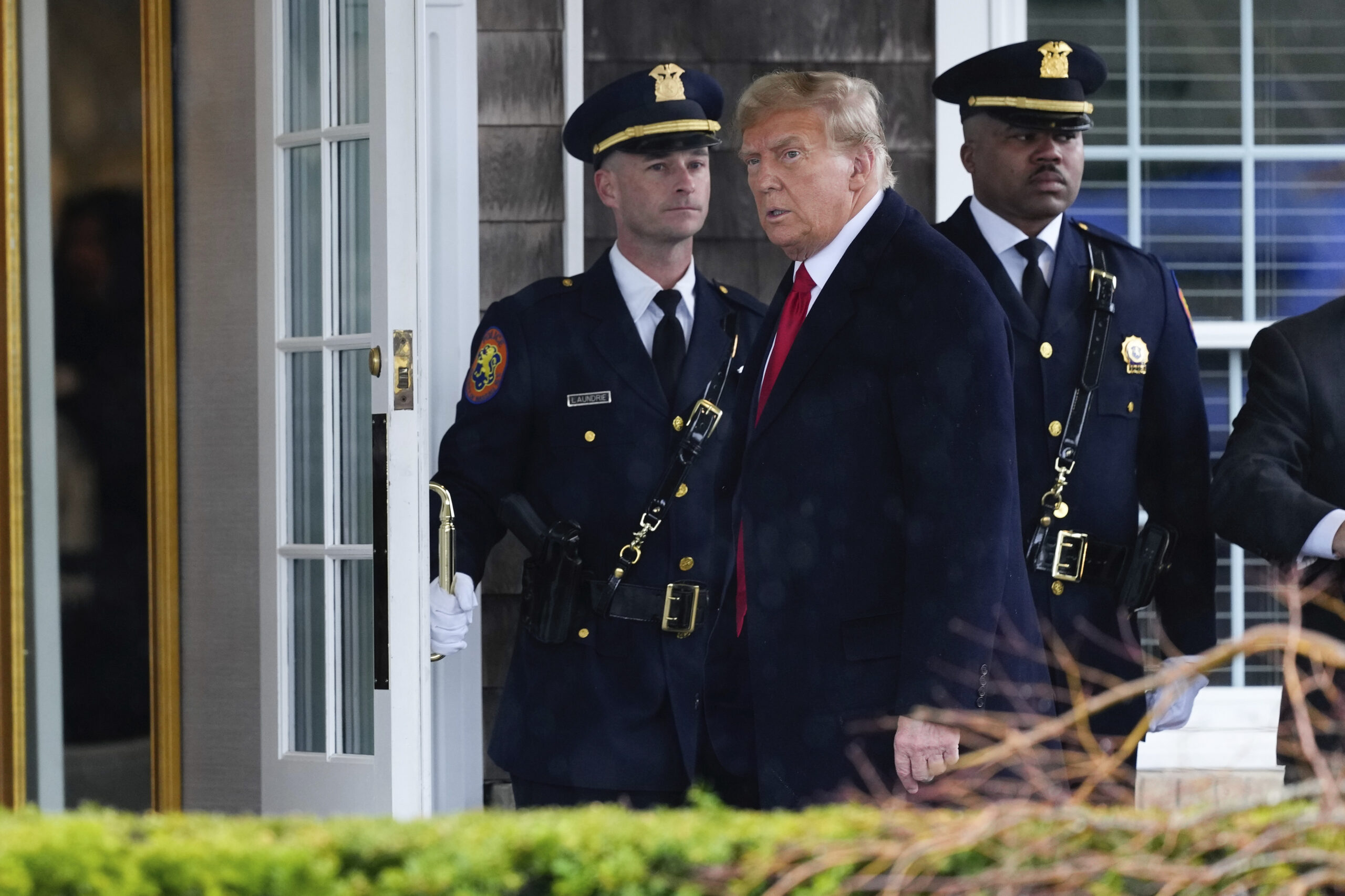 Former judge suggests Trump needs to be jailed if he breaks gag order: ‘Bring your toothbrush’