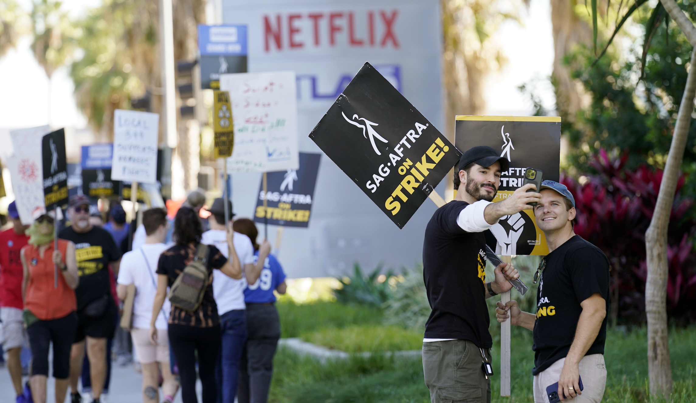California sees highest unemployment rates in the country
