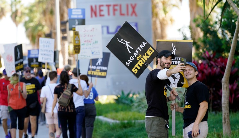 California sees highest unemployment rates in the country