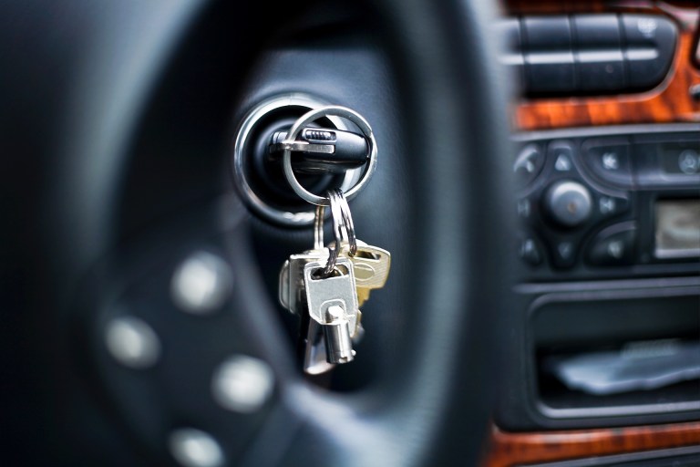 Toronto police encourage people to leave keys for thieves to steal cars